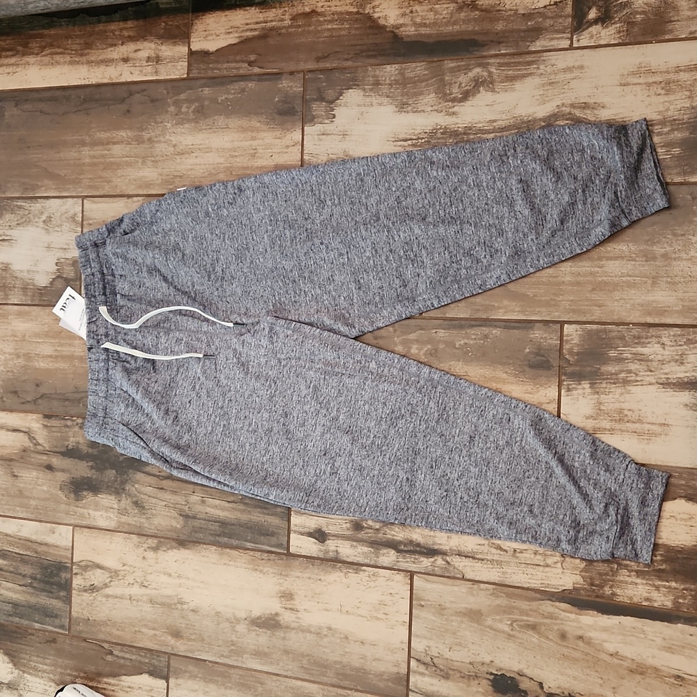 FEAT Womens pants size medium